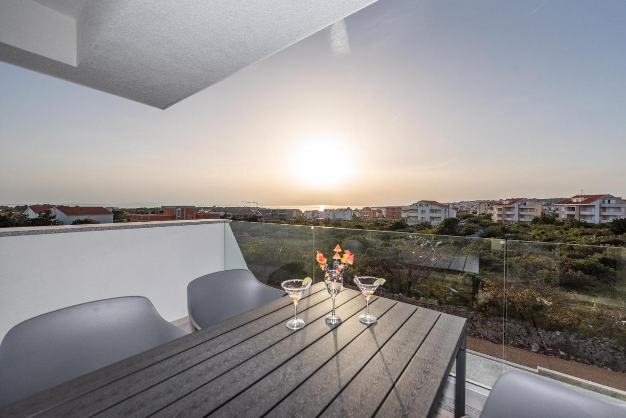 Apartments & Rooms Pool Villas Maris Novalja Εξωτερικό φωτογραφία